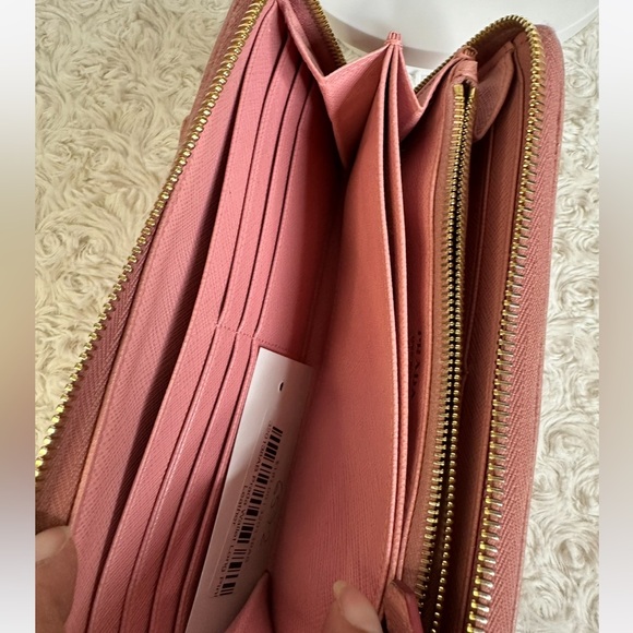 Prada Saffiano Fiocco Bow Wallet - Picture 8 of 14